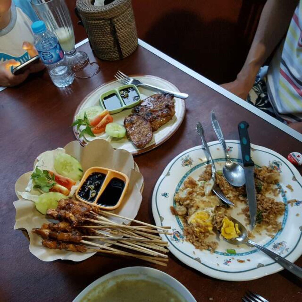 Warung Klasik